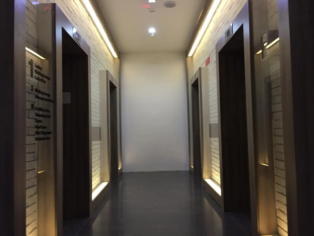 Apartment Jazz Suite Seaview Nr Straits Quay George Town