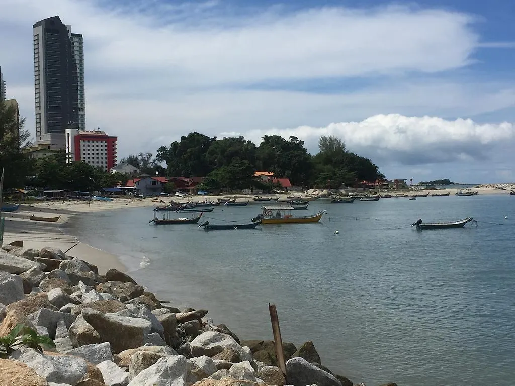 Jazz Suite Seaview Nr Straits Quay George Town 0*,  Malaysia