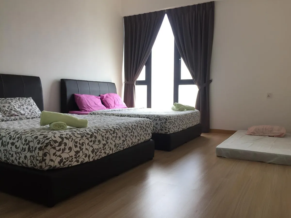 Jazz Suite Seaview Nr Straits Quay George Town 0*,